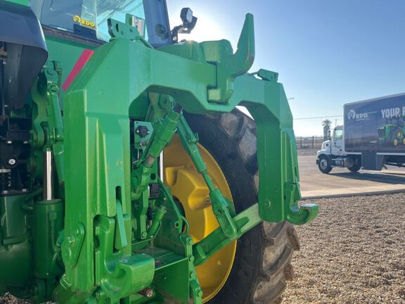 2023 John Deere 8R 340 Tractor