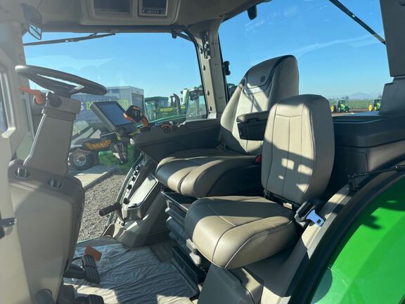 2023 John Deere 8R 340 Tractor