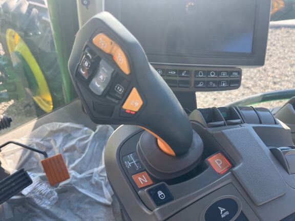 2023 John Deere 8R 340 Tractor