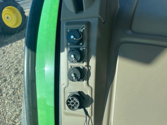 2023 John Deere 8R 340 Tractor