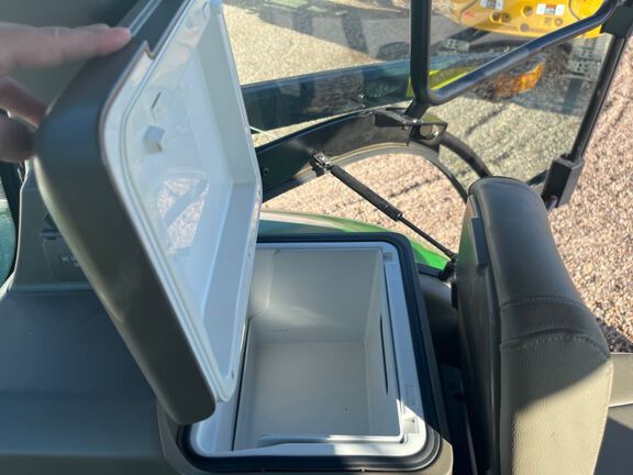 2023 John Deere 8R 340 Tractor