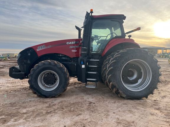 2023 Case MAGNUM 280 Tractor
