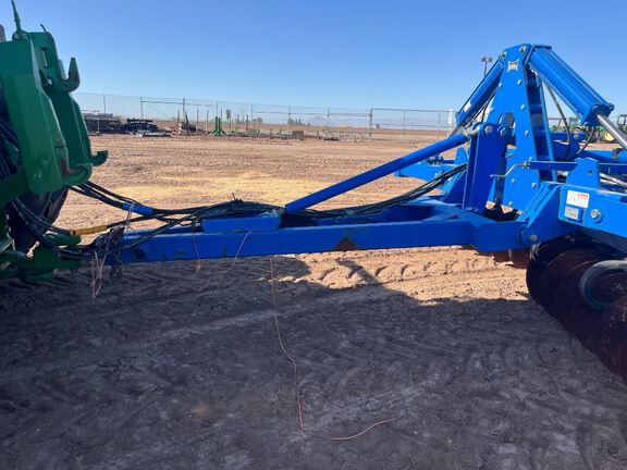 2019 Landoll 2410F Disk Ripper
