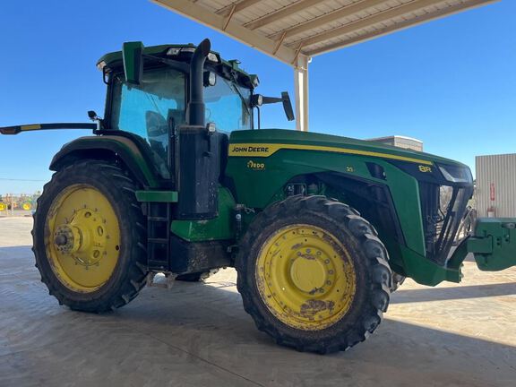 2023 John Deere 8R 230 Tractor