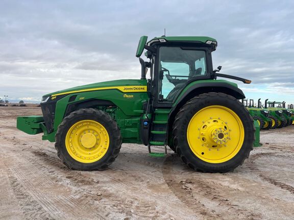2023 John Deere 8R 230 Tractor