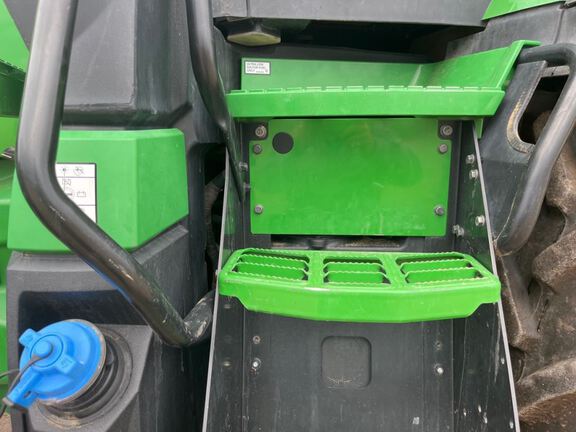 2023 John Deere 8R 230 Tractor