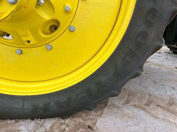 2023 John Deere 8R 230 Tractor