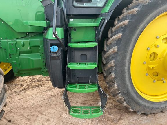 2023 John Deere 8R 230 Tractor