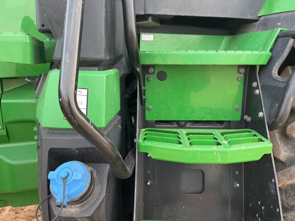 2023 John Deere 8R 230 Tractor