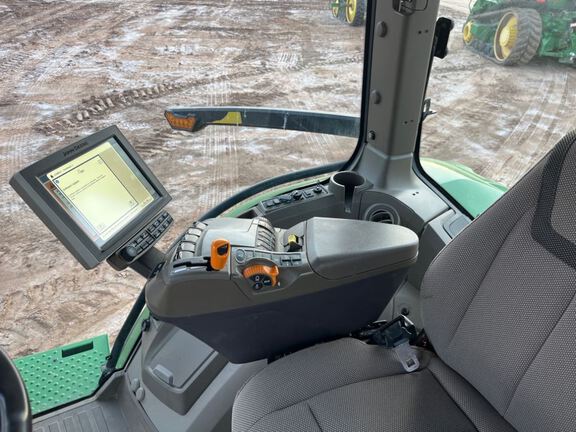 2023 John Deere 8R 230 Tractor