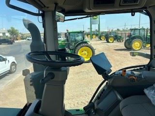 2024 John Deere 7R 230 Tractor