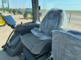 2024 John Deere 7R 230 Tractor
