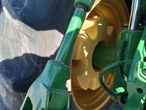 2022 John Deere 8R 340 Tractor