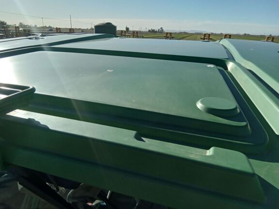 2022 John Deere 8R 340 Tractor