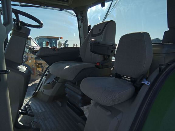 2022 John Deere 8R 340 Tractor