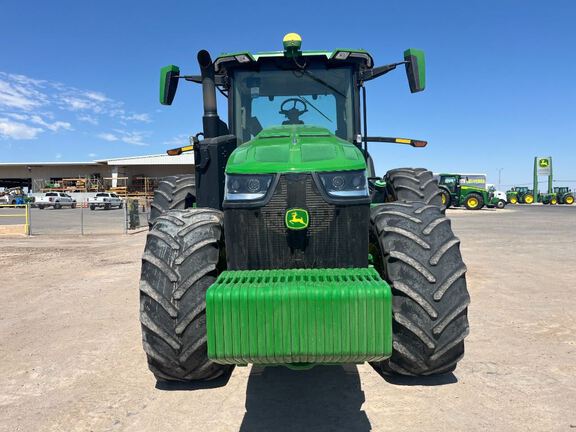 2022 John Deere 8R 340 Tractor