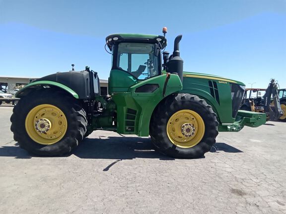 2021 John Deere 9470R Tractor 4WD