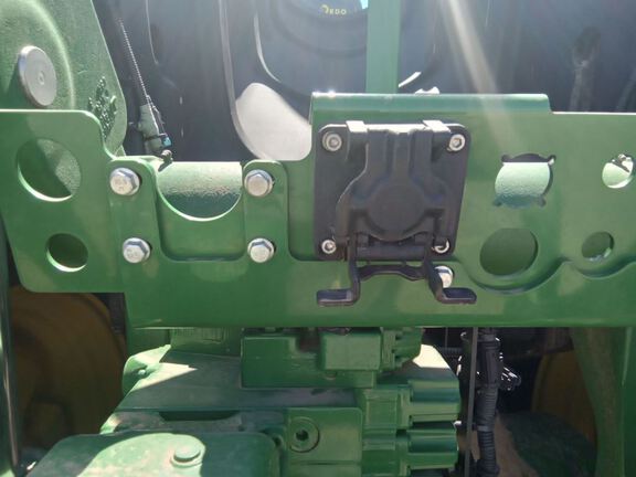 2021 John Deere 9470R Tractor 4WD