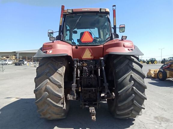 2011 Case MAGNUM 315 Tractor