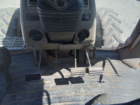 2011 Case MAGNUM 315 Tractor