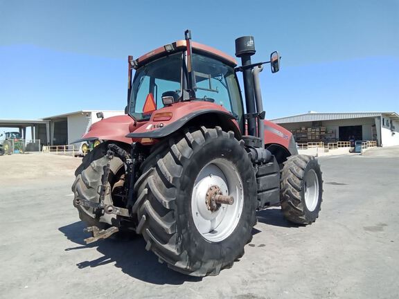 2011 Case MAGNUM 315 Tractor