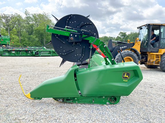 2021 John Deere RD40F Header Combine