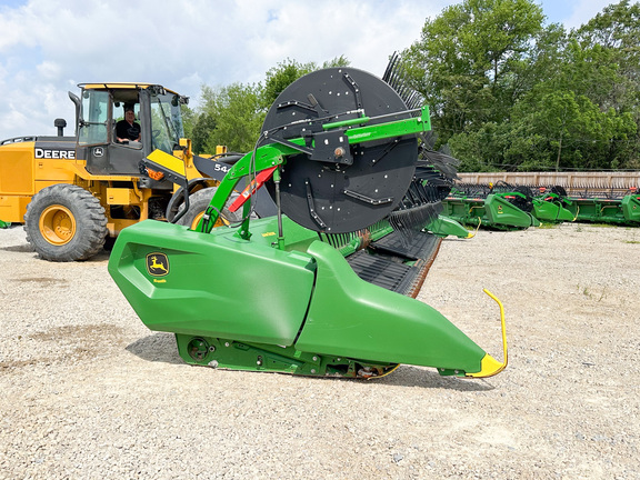 2021 John Deere RD40F Header Combine