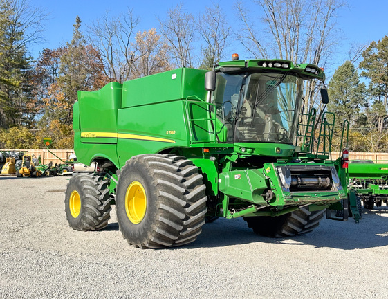 2019 John Deere S780 Combine