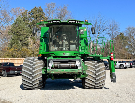 2019 John Deere S780 Combine