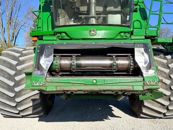 2019 John Deere S780 Combine