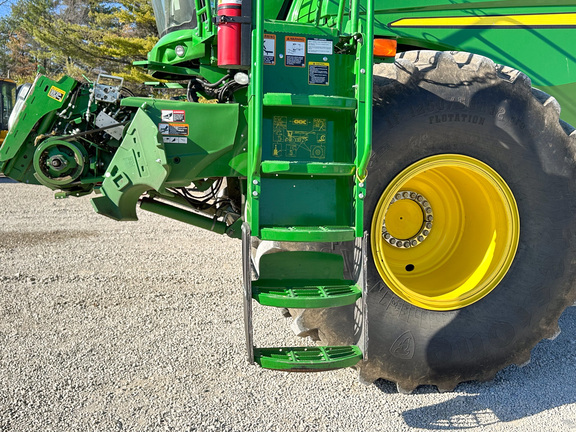 2019 John Deere S780 Combine