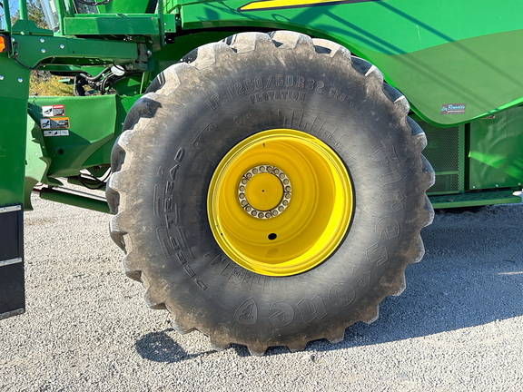 2019 John Deere S780 Combine