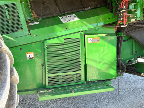 2019 John Deere S780 Combine