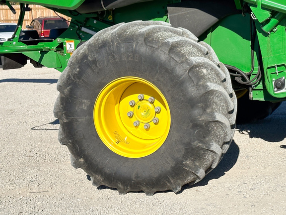 2019 John Deere S780 Combine