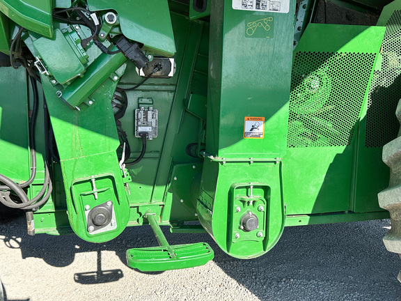 2019 John Deere S780 Combine