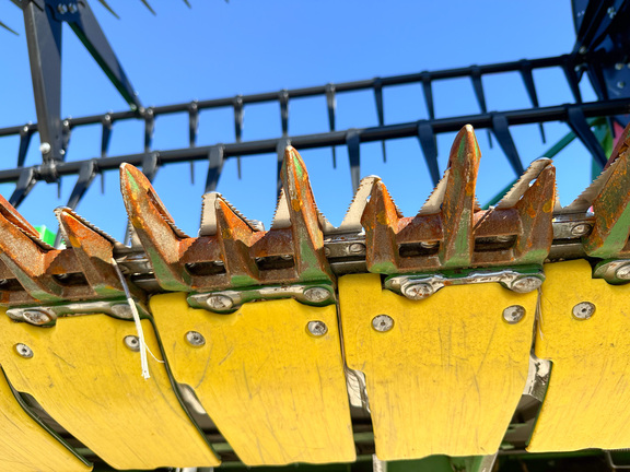 2021 John Deere RD40F Header Combine