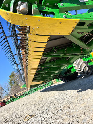 2021 John Deere RD40F Header Combine