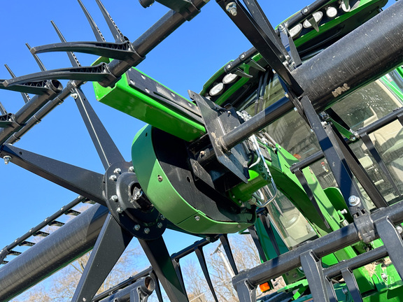 2021 John Deere RD40F Header Combine