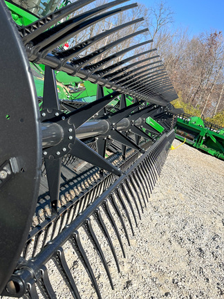 2021 John Deere RD40F Header Combine