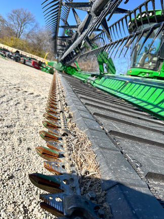 2020 John Deere 740FD Header Combine