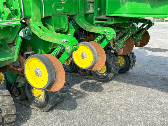 2022 John Deere 1775NT Planter