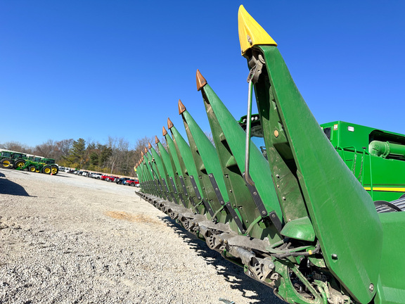 2020 John Deere C16F Header Corn Head