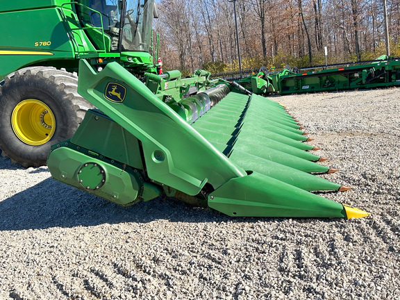 2020 John Deere C16F Header Corn Head