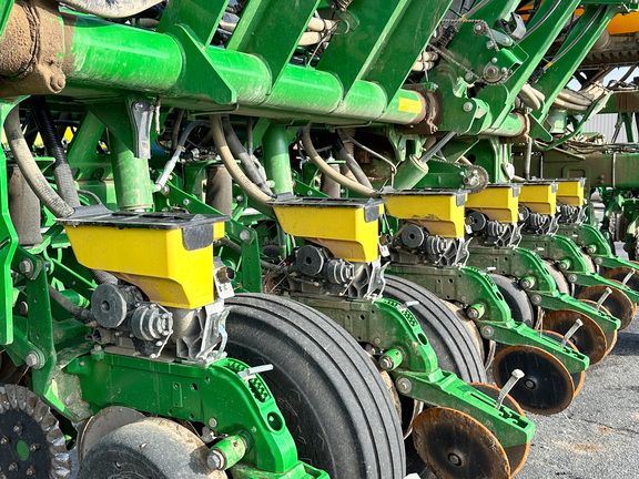 2019 John Deere 1795 Planter