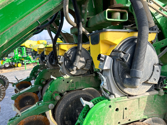 2019 John Deere 1795 Planter