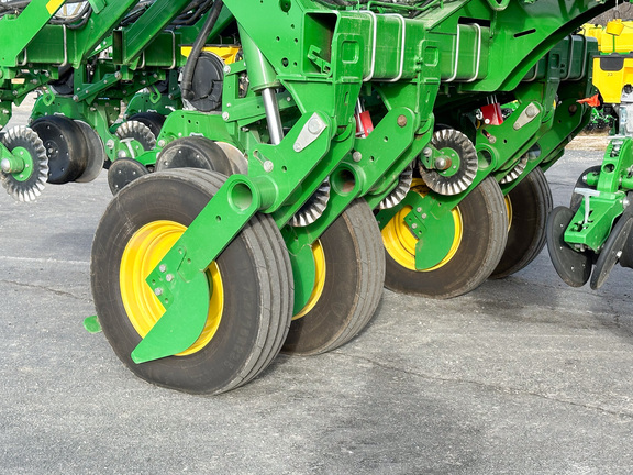 2022 John Deere 1795 Planter