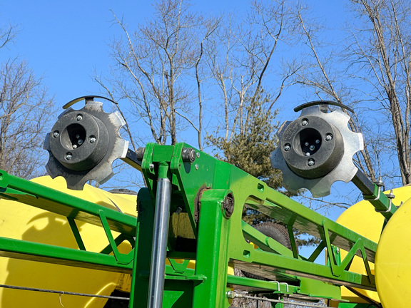 2022 John Deere 1775NT Planter