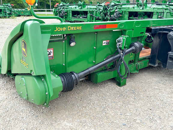 2014 John Deere 608C Header Corn Head