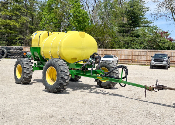 Yetter AWS 1200/300 Tank Misc