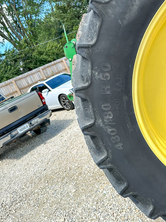 2013 John Deere 8260R Tractor